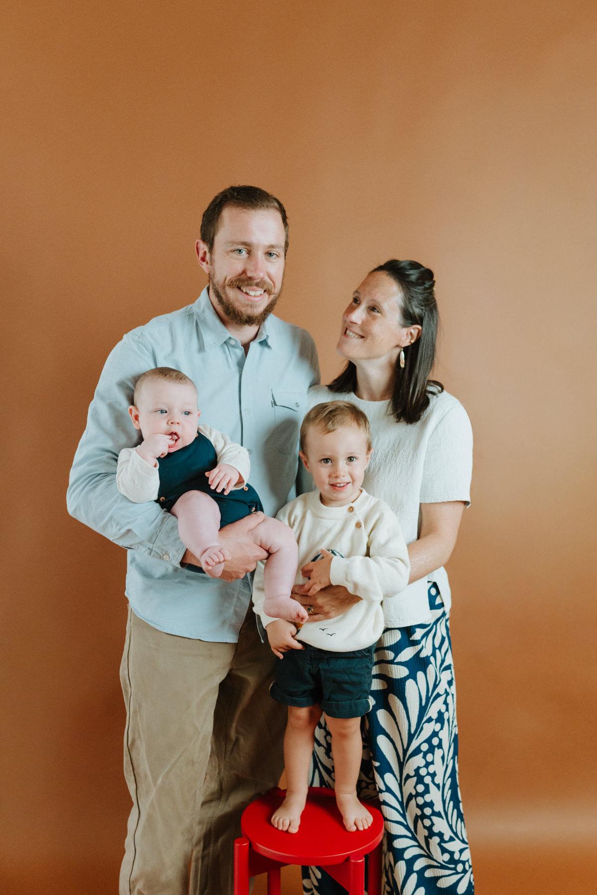 comment se déroule une séance photo en famille au studio grenoble
