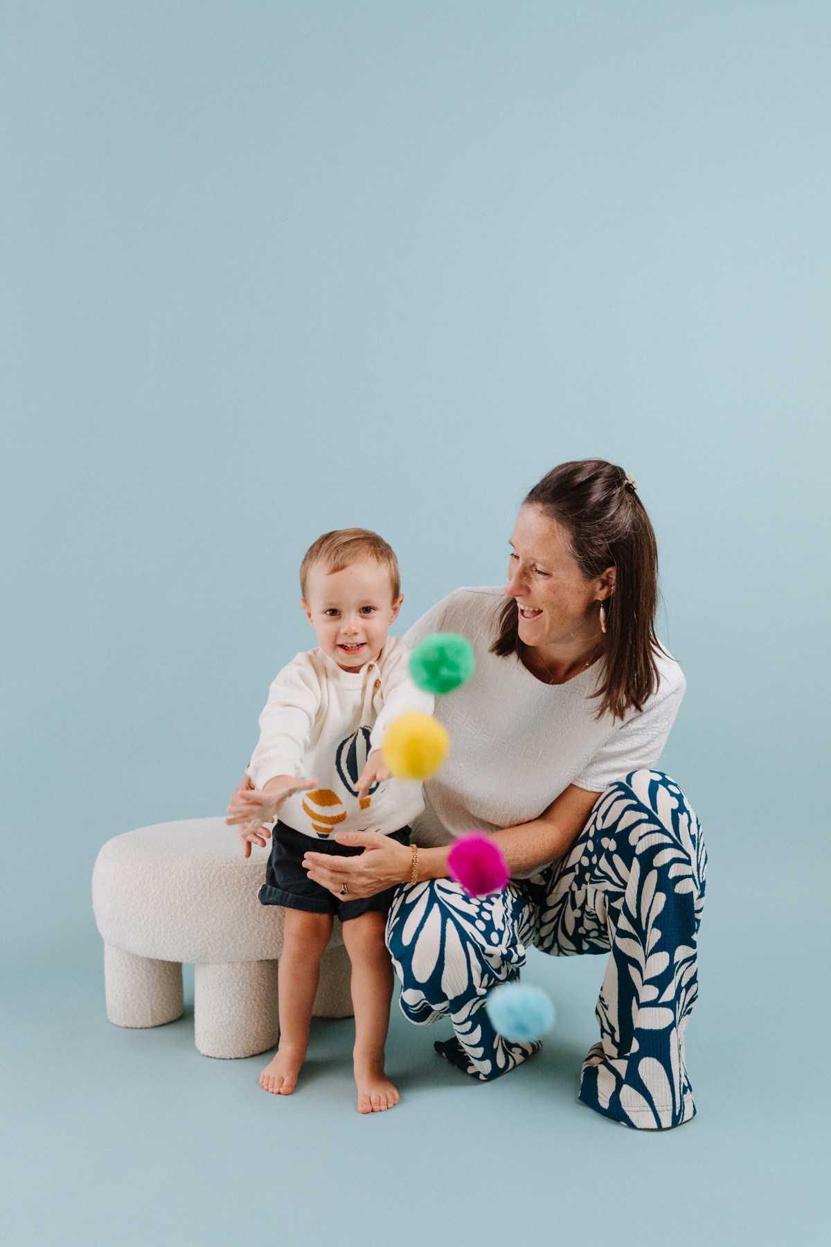 comment se déroule une séance photo en famille au studio grenoble