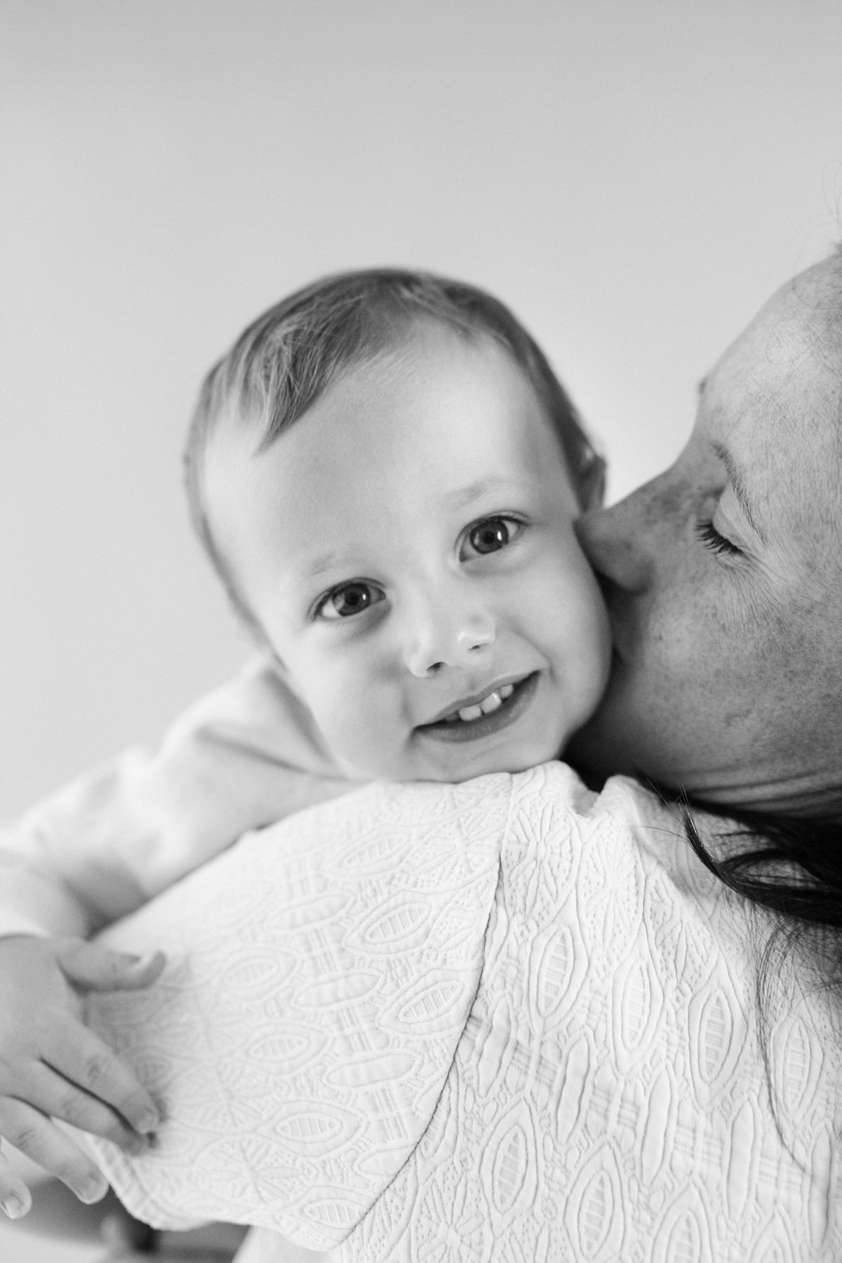 comment se déroule une séance photo en famille au studio grenoble