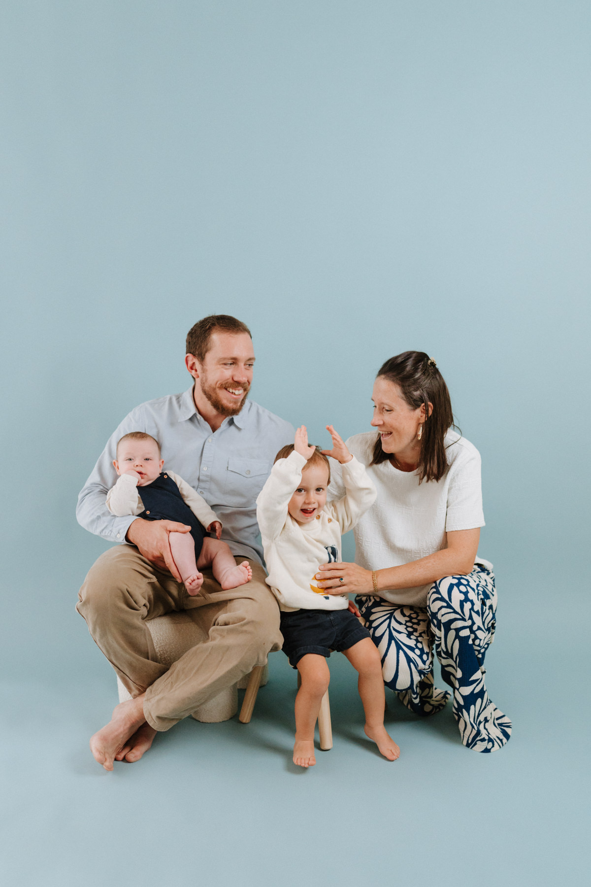 comment se déroule une séance photo en famille au studio grenoble