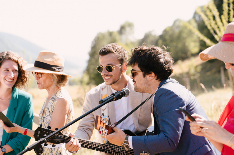 reportage mariage cérémonie laïque grange aux fées autrans