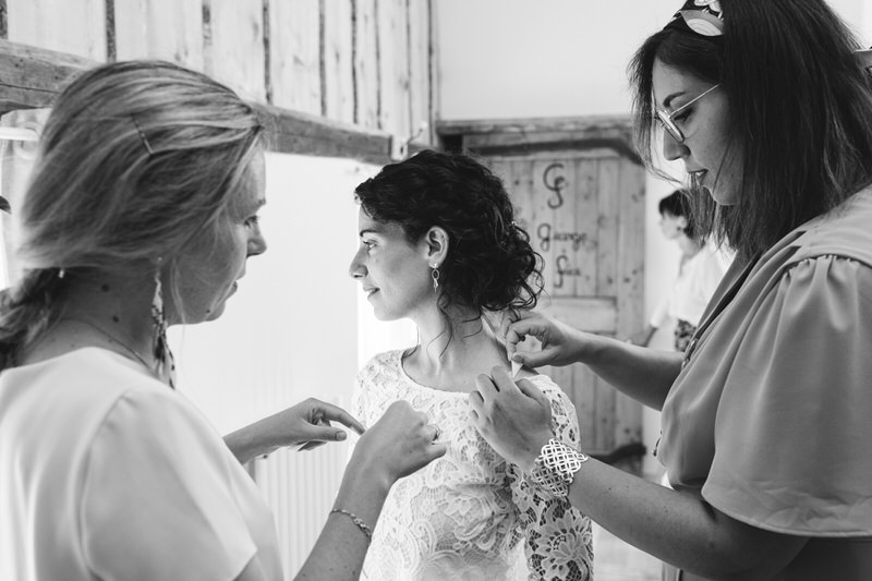 préparatifs mariée grange aux fées