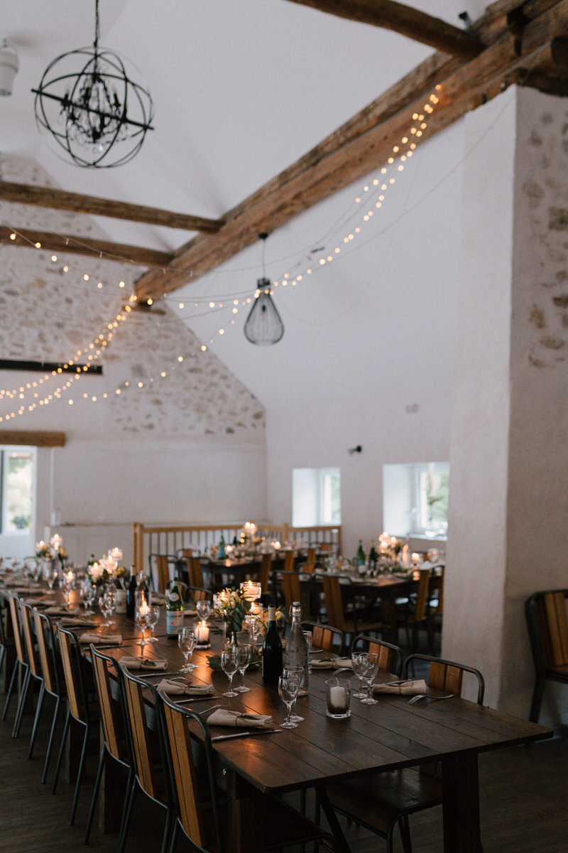 décoration salle mariage grange aux fées autrans guirlandes